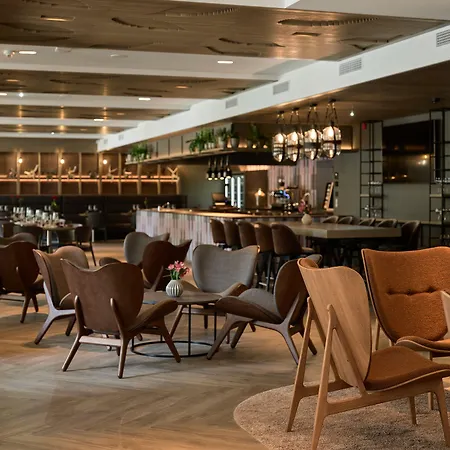 Hotel Nordic Forum 4*