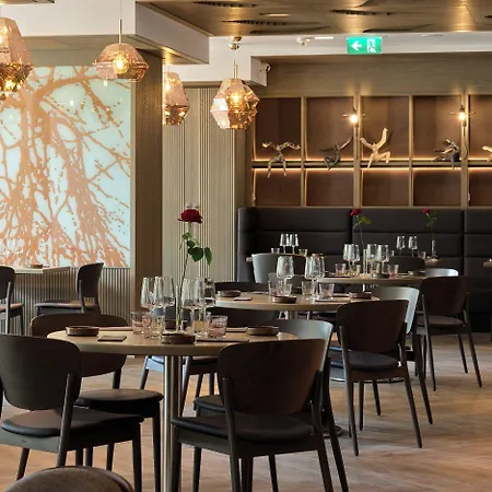 Nordic Forum Hotel 4*