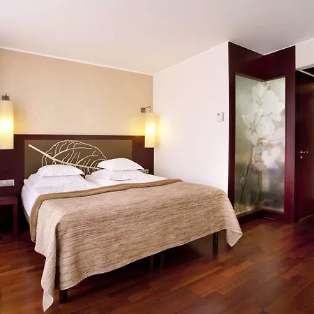 Nordic Forum Hotel 4*