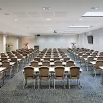 מלון Nordic Forum 4*