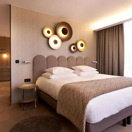 Nordic Forum 4*