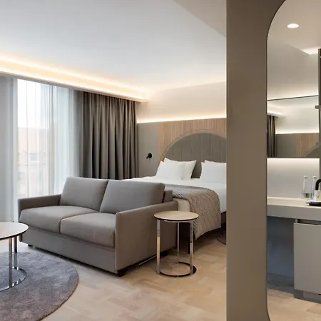 Hotel Nordic Forum 4*