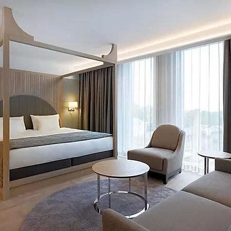 Nordic Forum Hotel