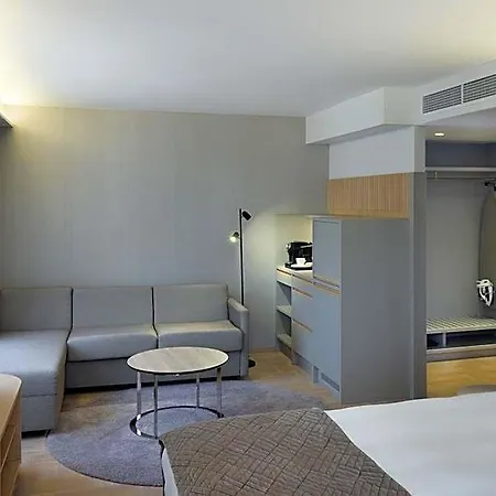 Hotel Nordic Forum 4*