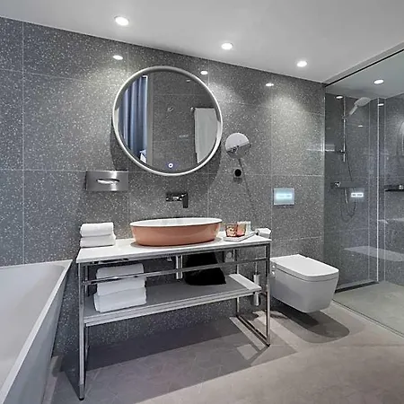 Nordic Forum Hotel 4*