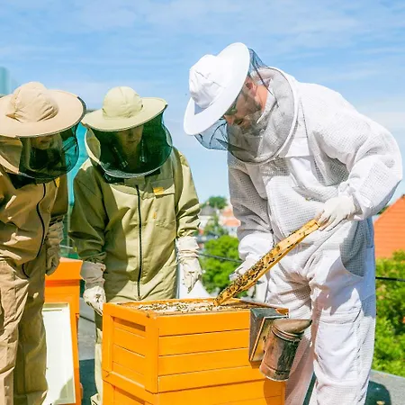 Hotel Nordic Forum 4*